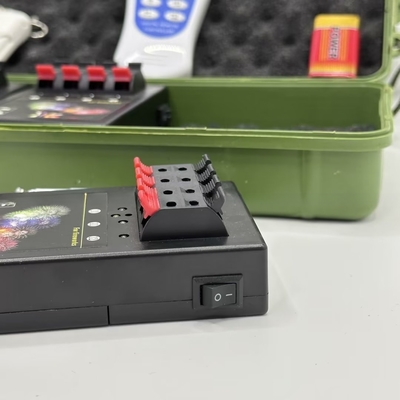 10チャネル 連続式  pirotechnic プログラム可能な遠隔式 花火 発射 システム 年間 祝日