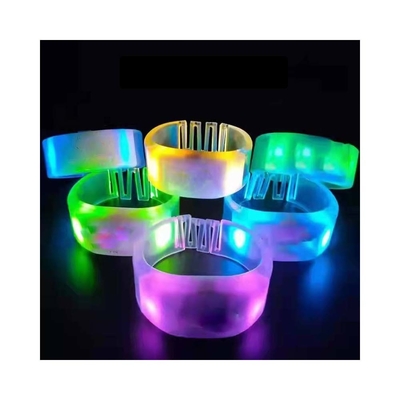 パーティ用品 リモコン LEDライト ブレスレット ルミネックス LED 閃光腕帯 15 色のライト